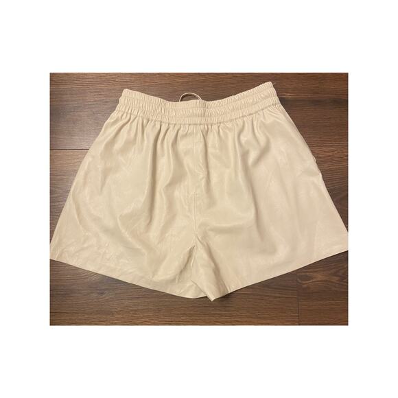 EUC Good American Better Than Leather Drawstring shorts sz: M - Picture 14 of 16